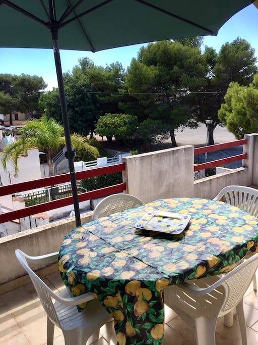 Tavolo prima veranda..