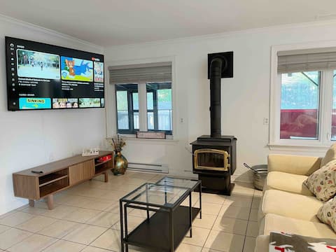 Successful Airbnb property: Private Cozy Downstairs Area With Garden View in Rockingham