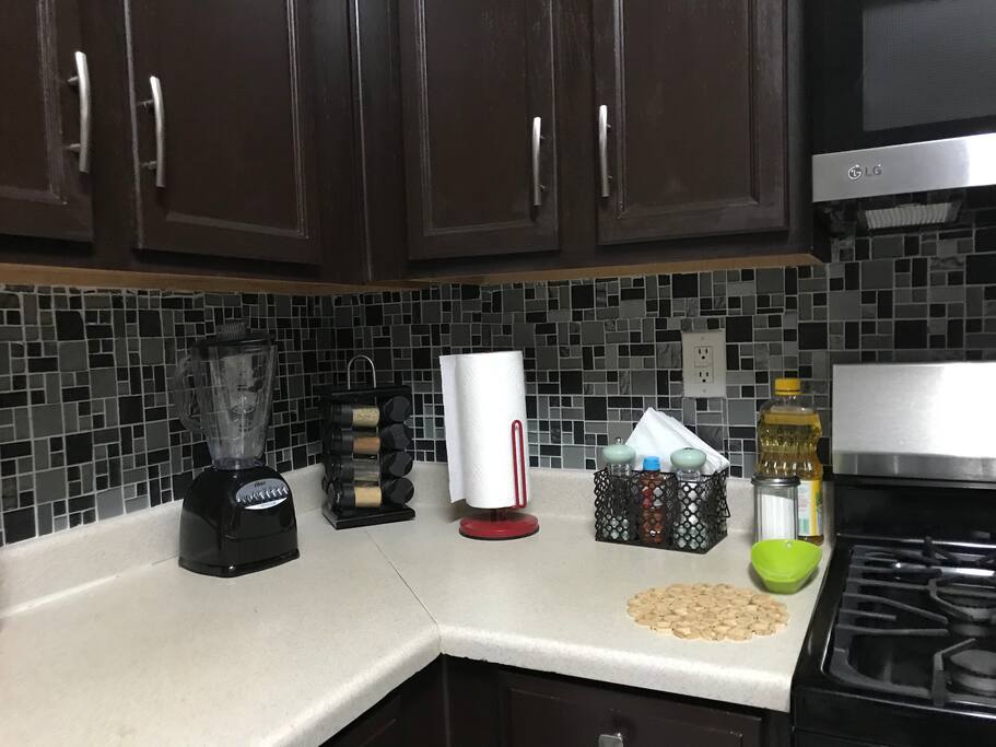 Kitchen Picture #2
