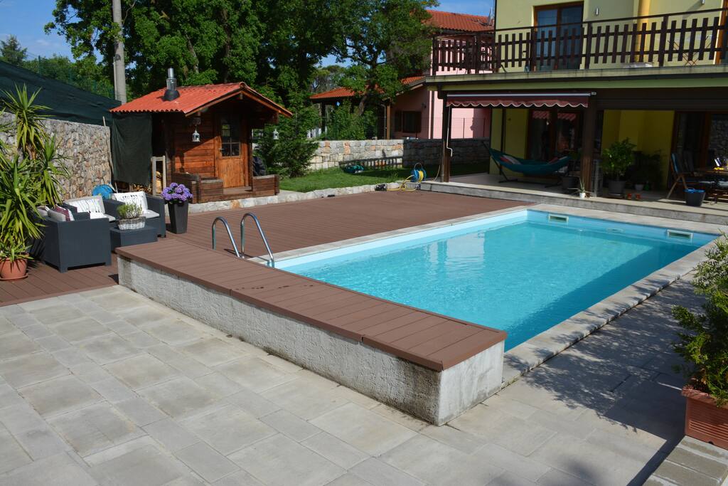 Swimming pool and common area
