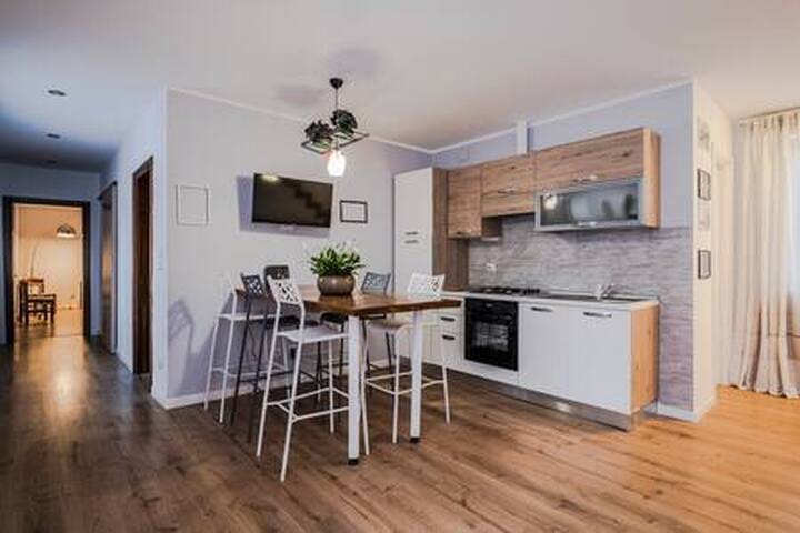 Ponte di Pietra – Loggia Rialto Apartments gallery image 3