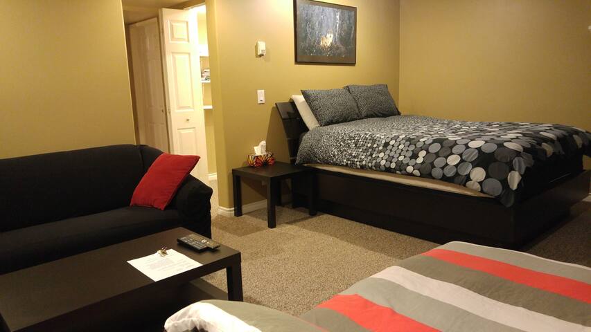 Private self contained studio suite