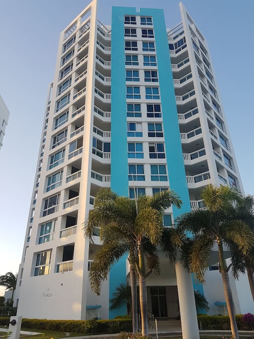 Edificio Founders 3