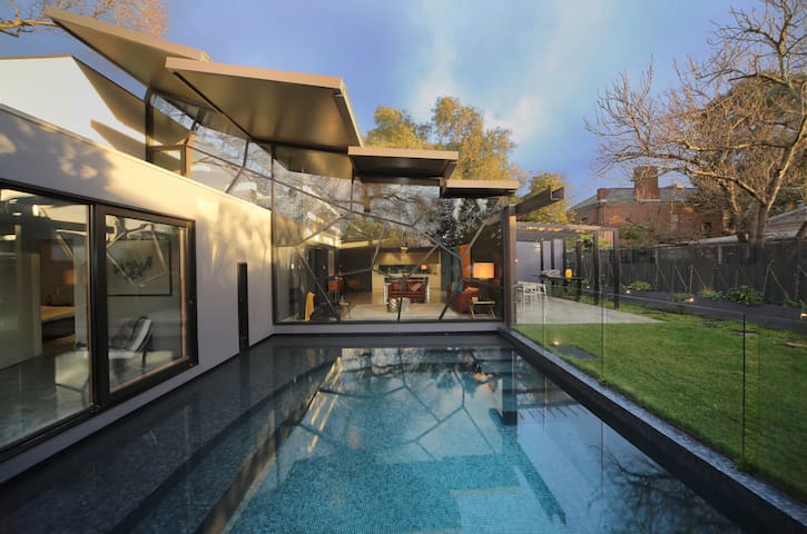 Luxury Architectural Residence (Hawthorn)