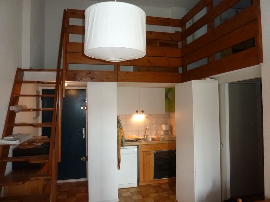 Accès à la mezzanine