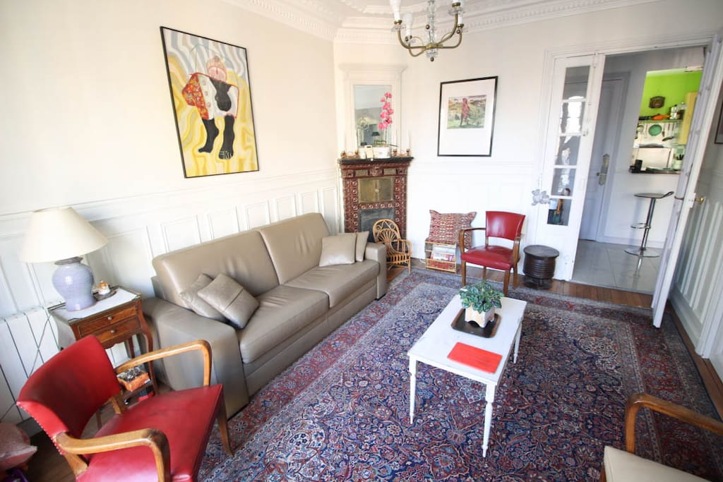 spacious living room