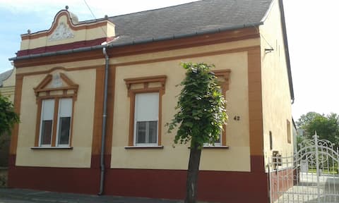 Feelgood Keszthely complete house wth garten/grill