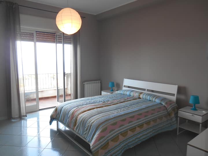 Appartamento Regina Margherita  centro vista mare