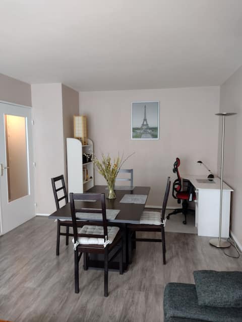 Annonce Airbnb populaire: 2-room apartment – One bedroom – Underground parking à Rouen