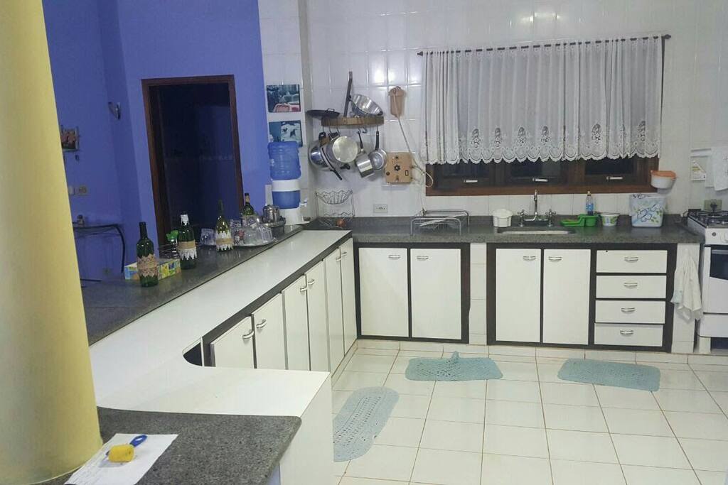 Cozinha ampla