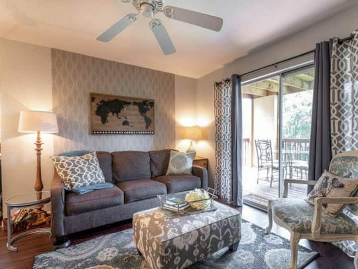 Beautiful Branson condo near Silver Dollar City Condominiums for Rent