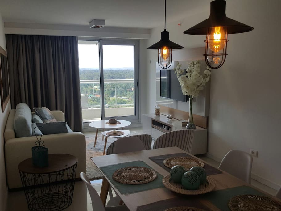Living y comedor