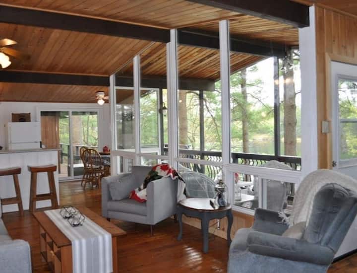 Waterfront @Muskoka Pines /Kayaks/bbq/firepit - Muskoka