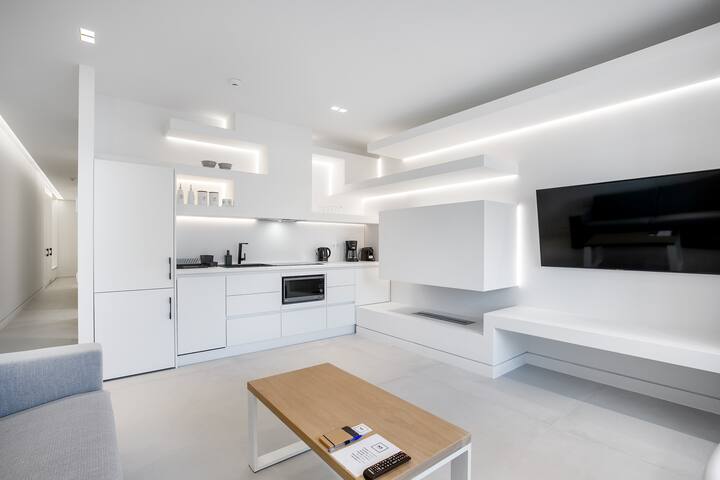 NS PLACE Monastiraki gallery image 3