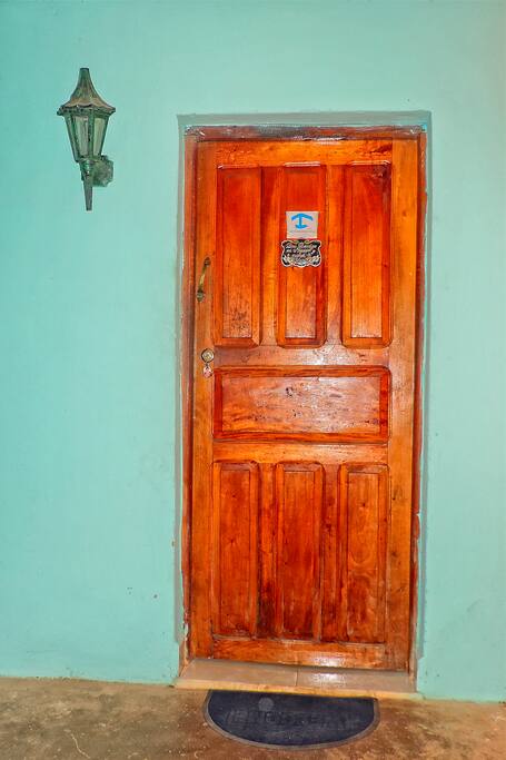 puerta de la casa