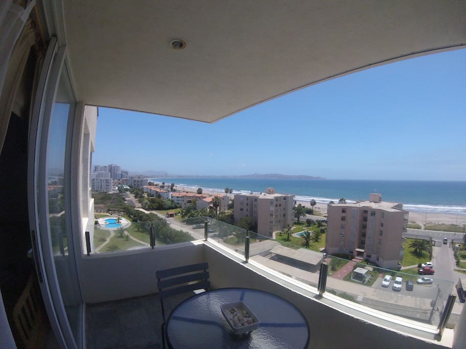 Vista desde la Terraza hacia la Bahia