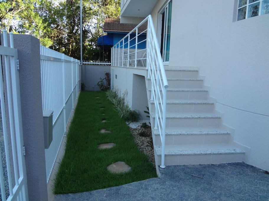 JARDIM - VARANDA