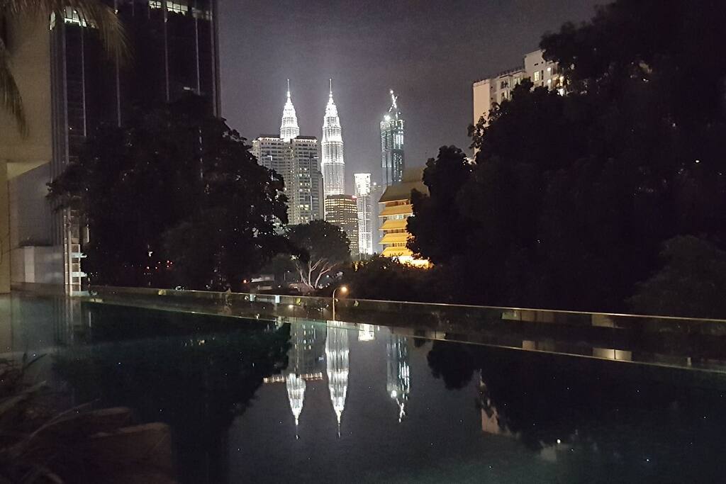 Pool amazing Klcc view