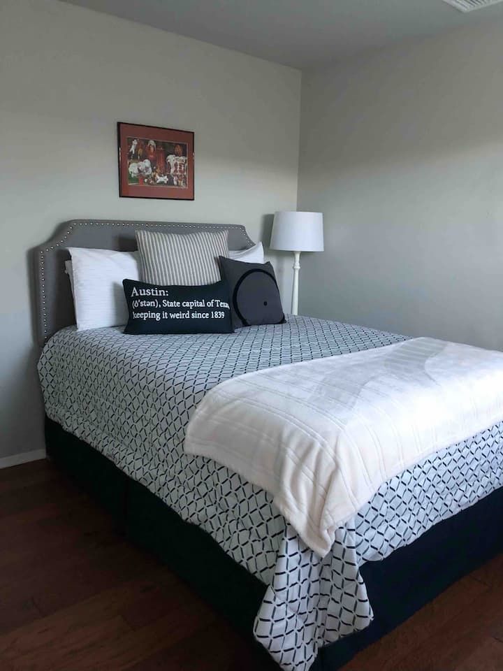 غرفة النوم 2