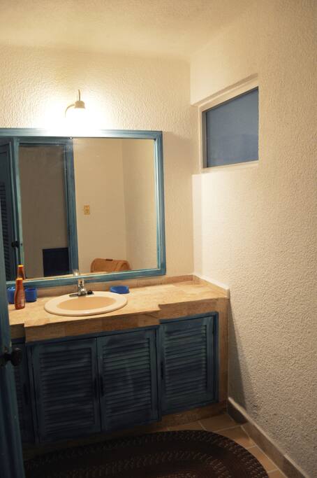 Baño completo.