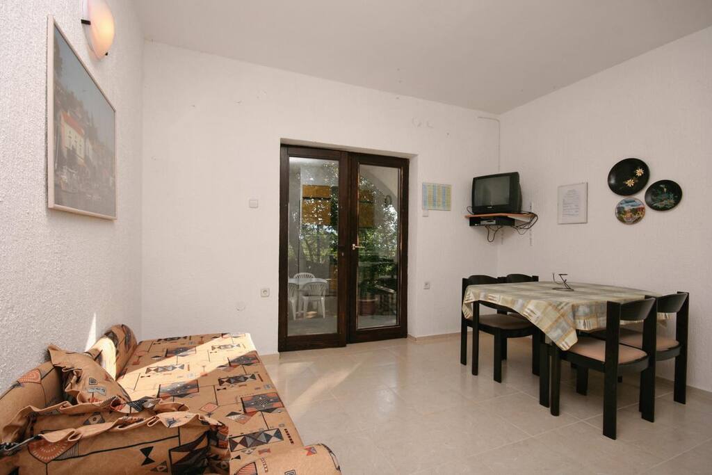Dining room, Surface: 13 m²