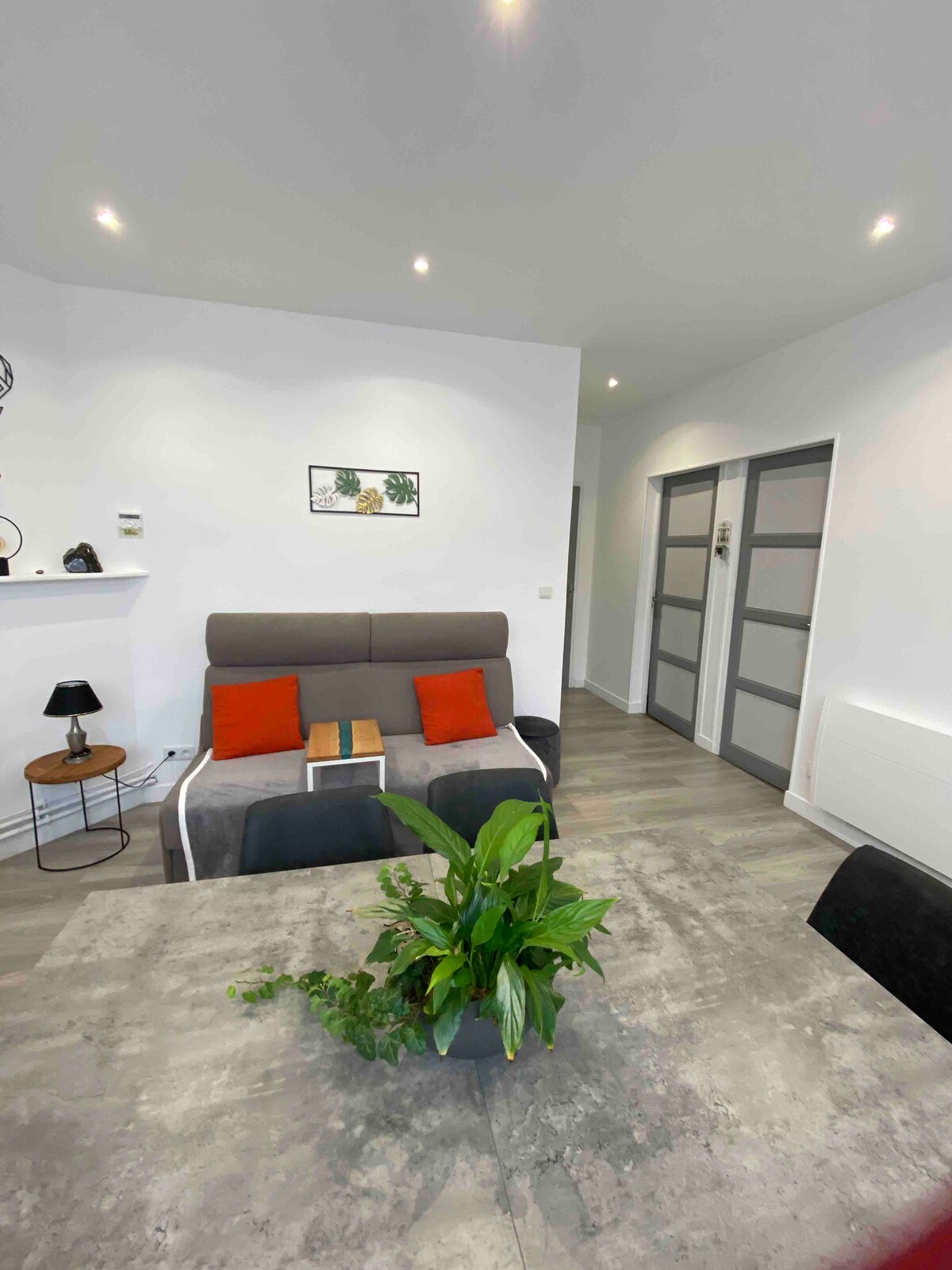 Successful Airbnb property: Bright renovated single-story house for 2 people in Berck