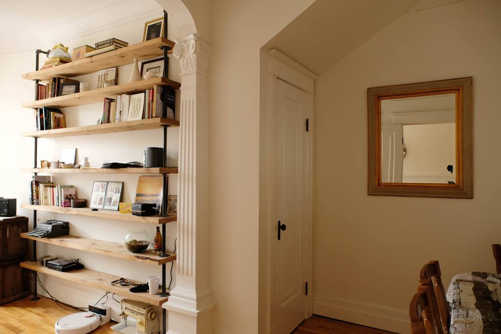 HERITAGE APT - Great Location, Convenient Getaway - “The Barn”