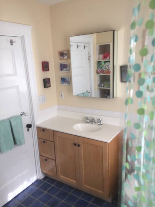 private bath