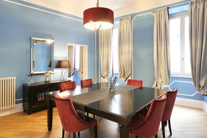 Prestige Tornabuoni Apartment gallery image 2