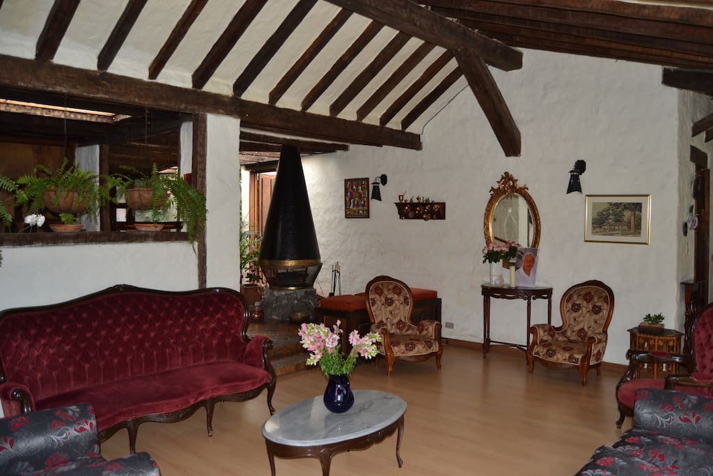 Hermosa sala