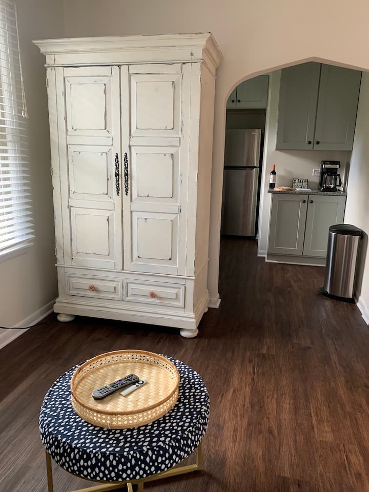 Charming Elgin Home With A Great Location - Elgin, IL