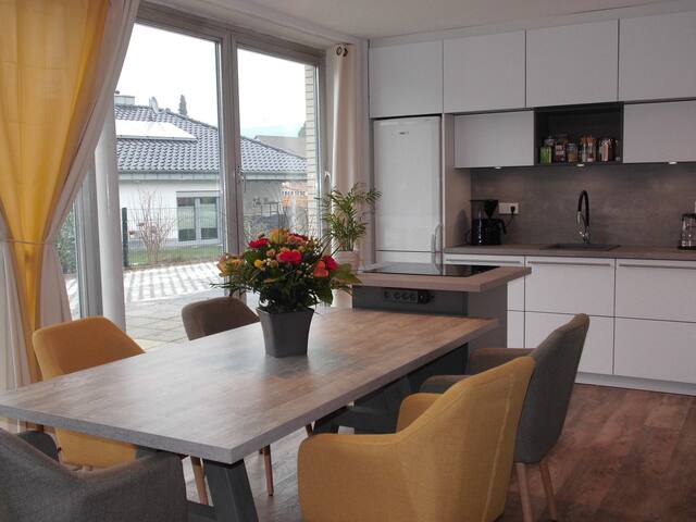 Smart Home Mit Carport Und Terrasse Official Apartment In Bad Pyrmont Germany 1 Bedroom 1 Bathroom