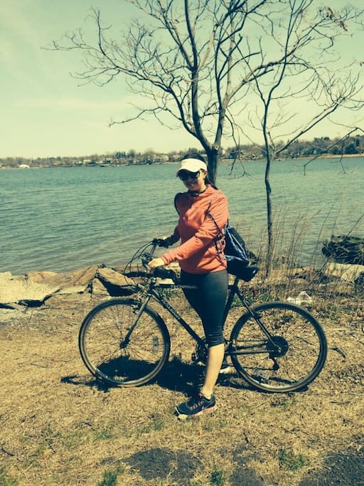 Is Almost warm! I lend you my bicycle to use it. Just taje care of it!