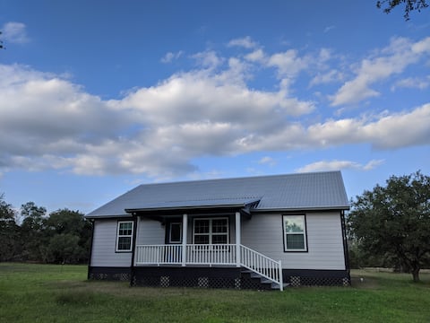 Round Top Four Bedroom Guest House