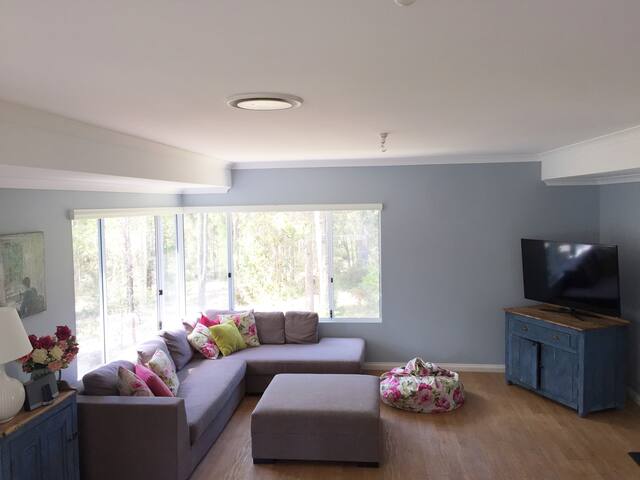 HYDRANGEA HOUSE @ BRAMLEY HOLLOW gallery image 5