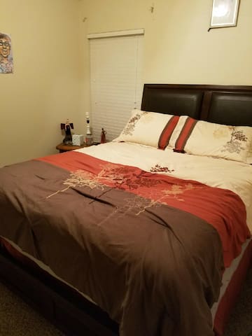 The "Peoples Choice" private room and bath
