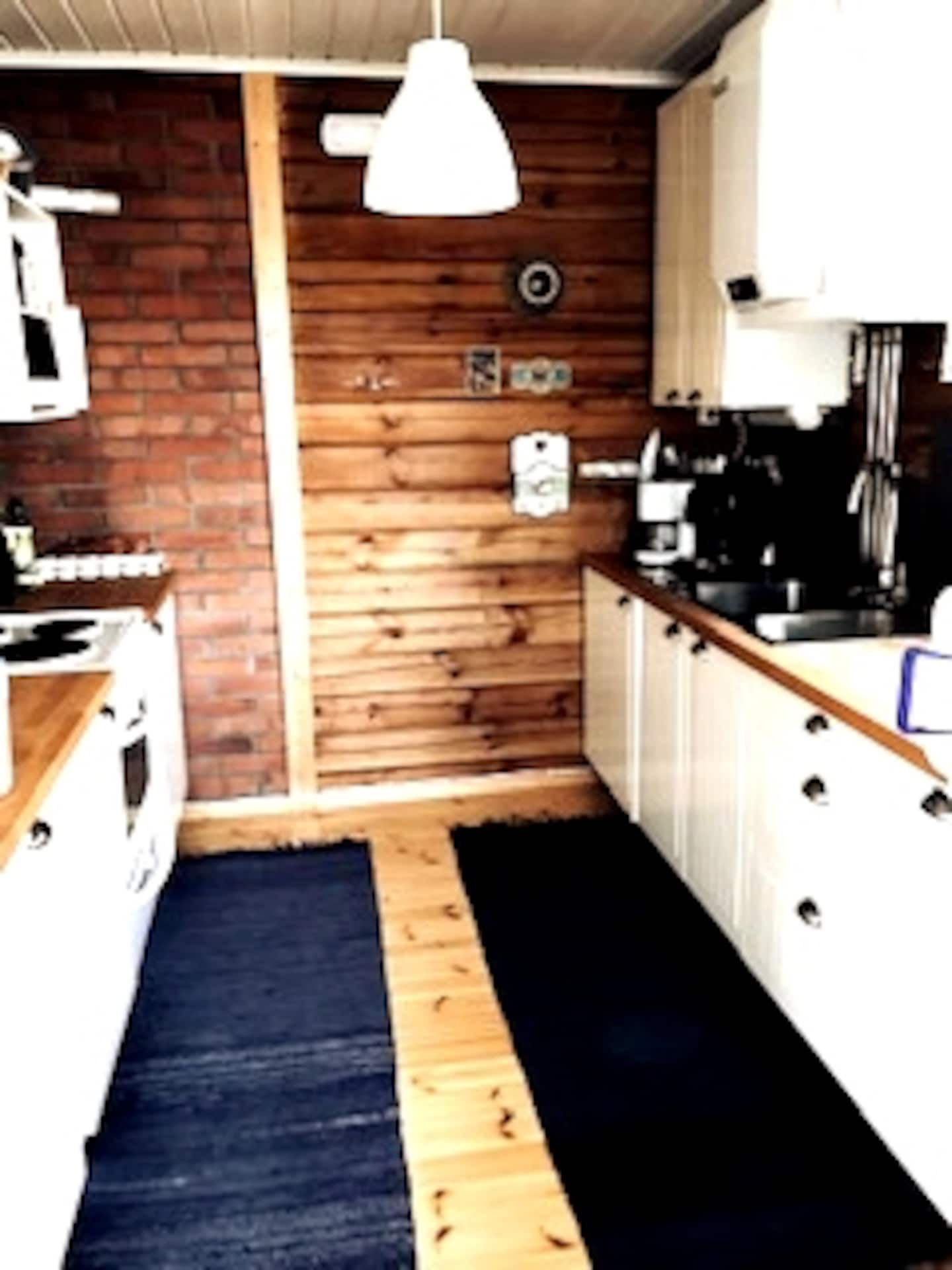Repoveden Kansallispuiston Kupeessa, Oma Ranta 4