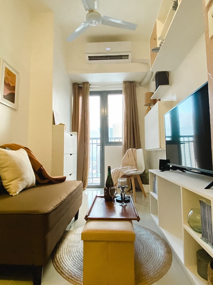 Fame Residences in Mandaluyong 1Br w/ Balcony Condominiums for Rent