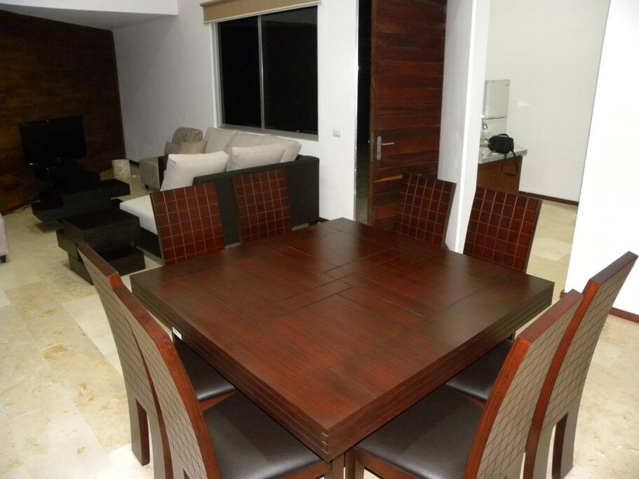 Dinning room
Comedor 8 personas