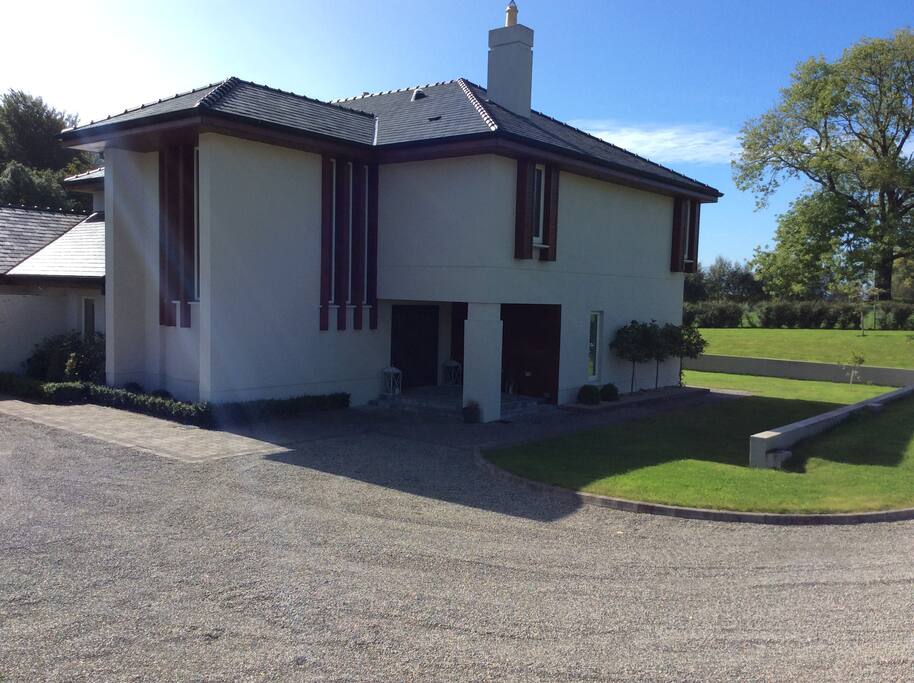 External View of home