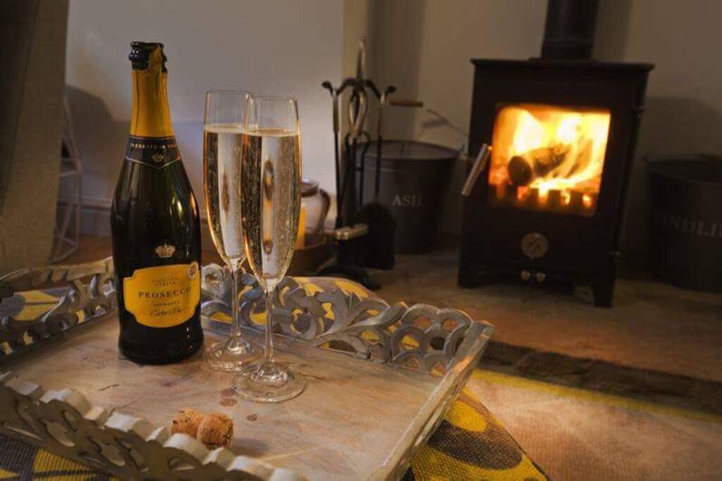 Cosy Nights at Craggley