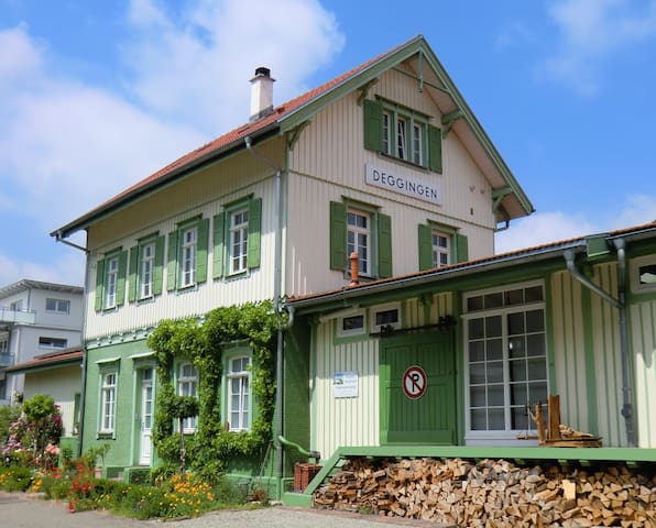 Bahnhof Deggingen - Ferienwohnung - ruhig!