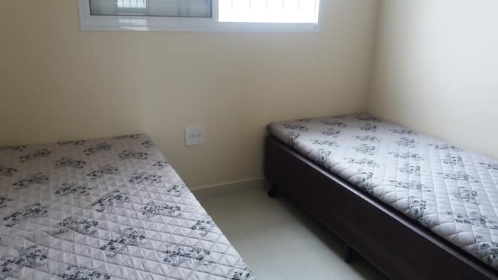 Საძინებელი 1 (ზედა სართული)