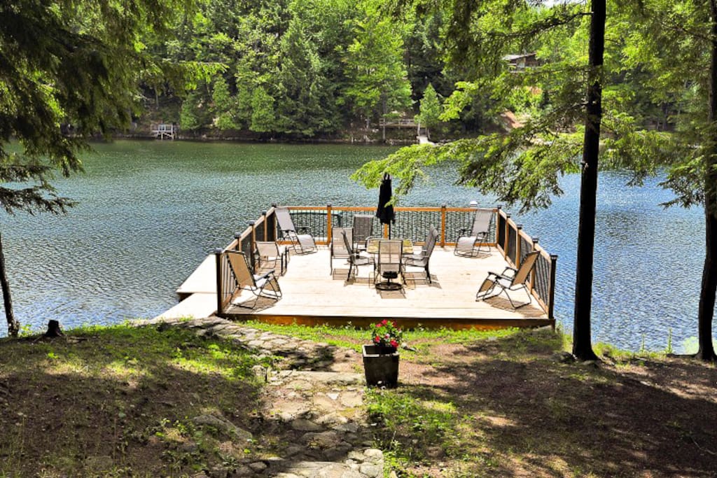 great space for lounging on the water for 2 families