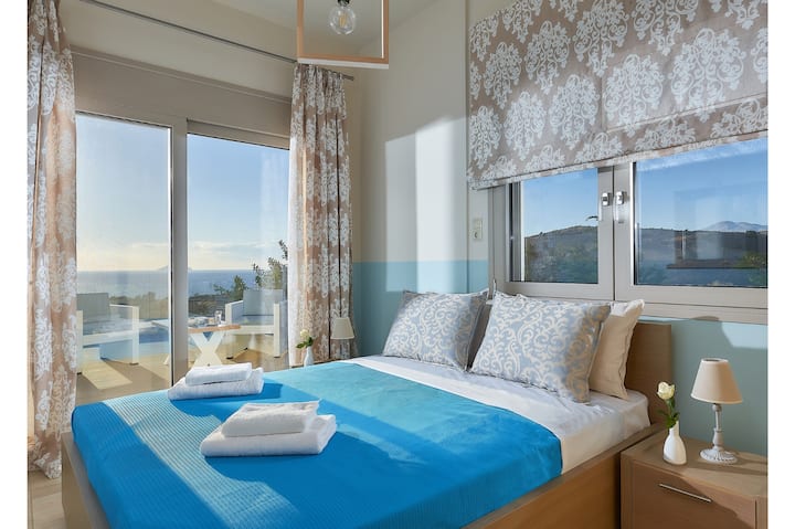 Elkysti Creet Apartment Corina - Спалнята с изглед към морето