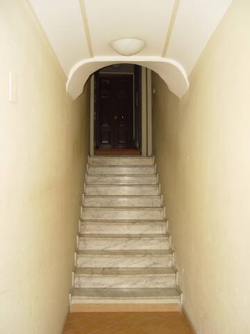 12p. In the Heart of Center gallery image 4