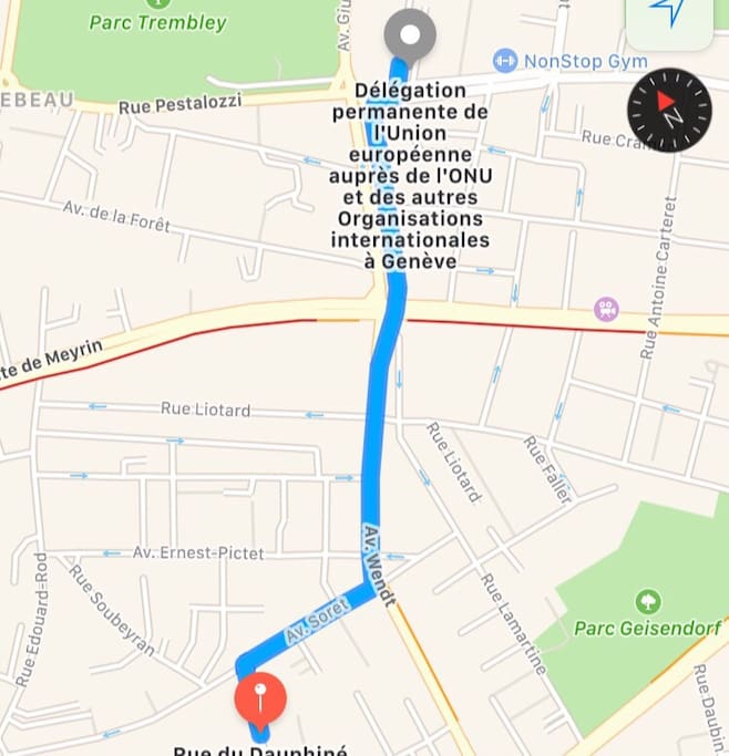 15min walking distance from the UN