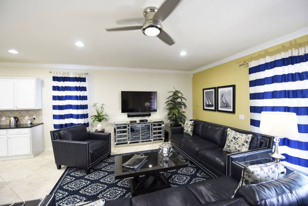 Light Fixture, Indoors, Room, Bedroom, Living Room