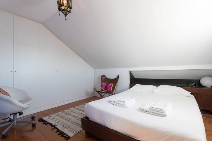 FLH Chiado Skyline gallery image 5