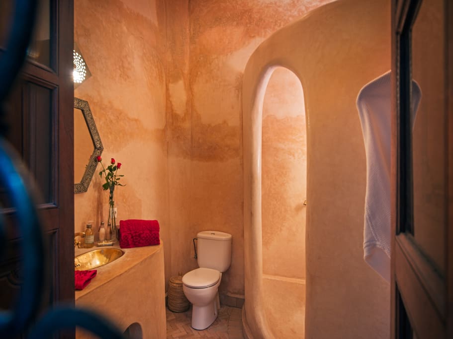 Courtyard bathroom